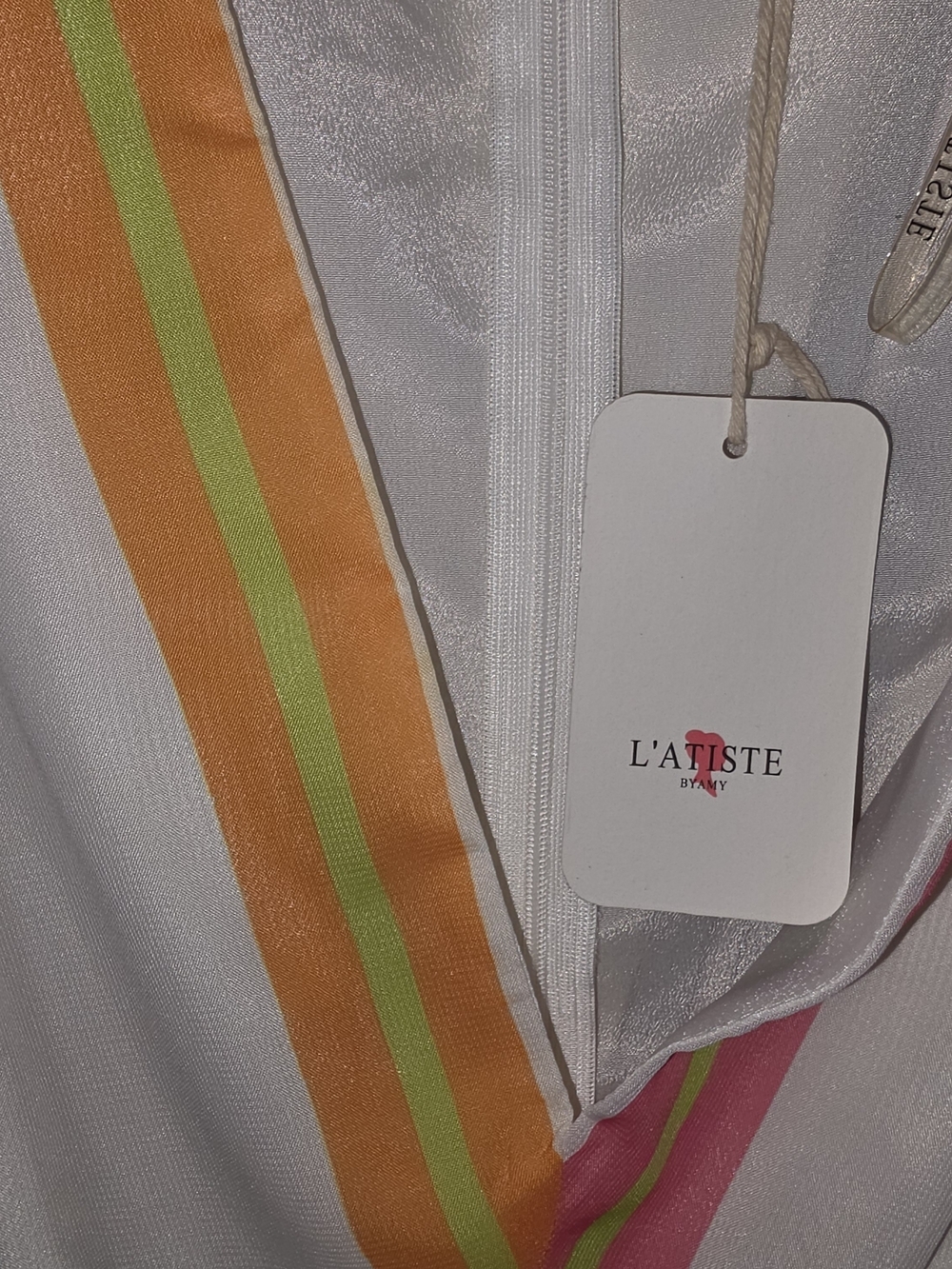 L'ATISTE White Dress with Pink Accent - Picture 11 of 12